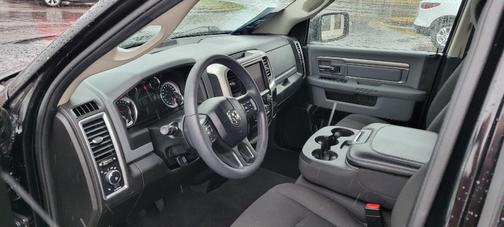 2020 RAM 1500 Classic Warlock Quad Cab 4x2 6'4' Box