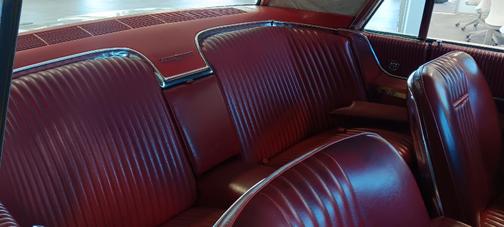 1964 Ford Thunderbird