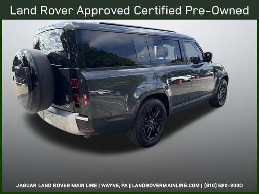 2023 Land Rover Defender SE