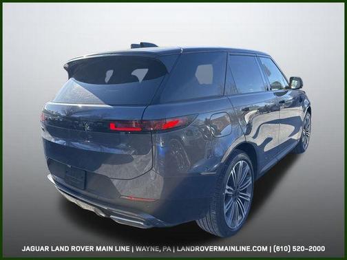 2026 Land Rover Range Rover Sport SE