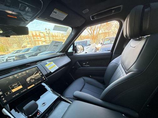2025 Land Rover Range Rover Sport P530 Autobiography