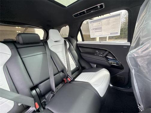 2025 Land Rover Range Rover Sport P635 SV Edition Two