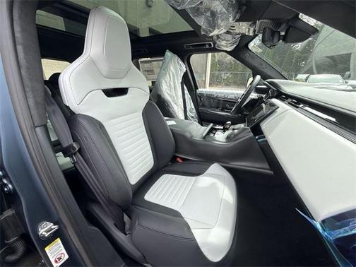 2025 Land Rover Range Rover Sport P635 SV Edition Two