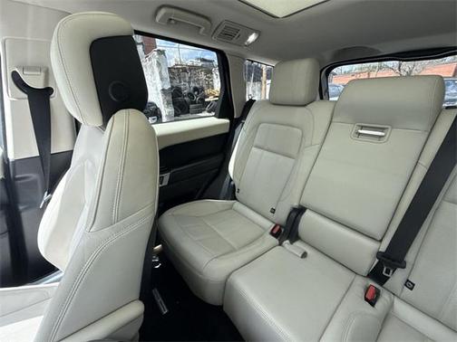 2022 Land Rover Range Rover Sport HSE Silver Edition