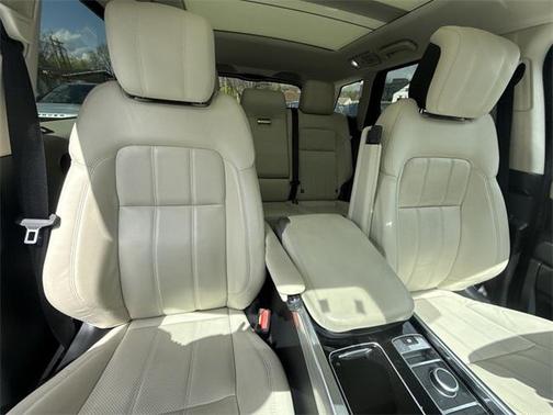 2022 Land Rover Range Rover Sport HSE Silver Edition