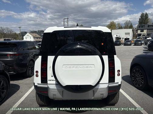 2025 Land Rover Defender 90 P300 S