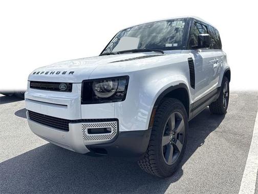 2025 Land Rover Defender 90 P300 S