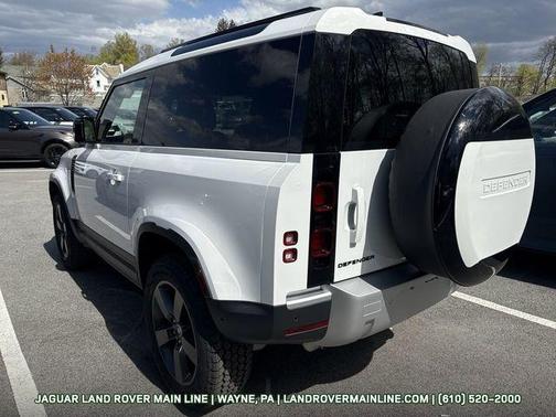 2025 Land Rover Defender 90 P300 S