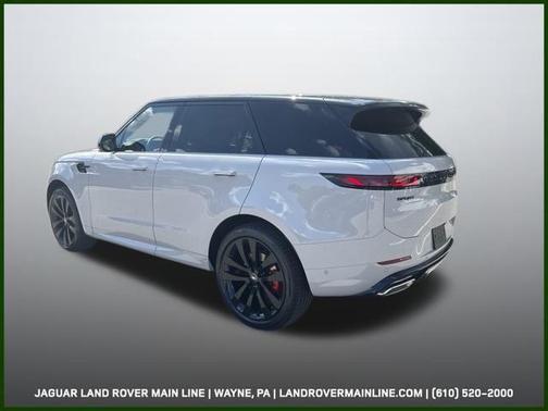 2025 Land Rover Range Rover Sport SE