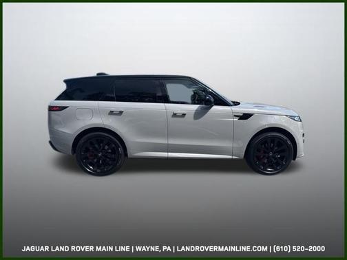2025 Land Rover Range Rover Sport SE