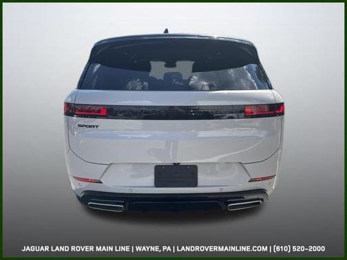 2025 Land Rover Range Rover Sport SE