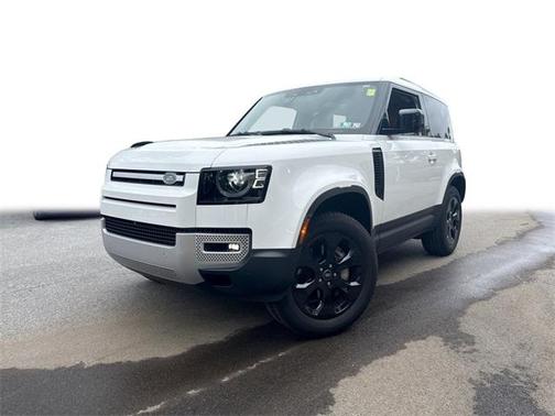 2023 Land Rover Defender 90 SE