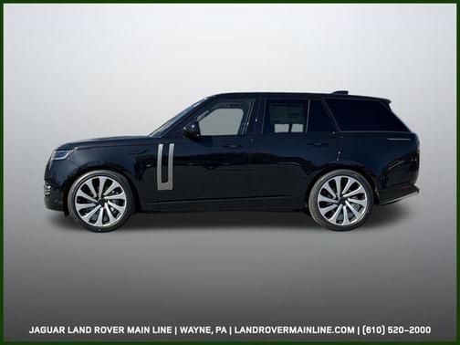 Santorini Black 2026 Land Rover Range Rover P400 SE