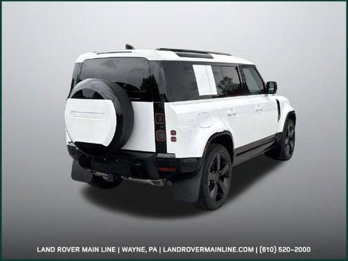 Fuji White 2026 Land Rover Defender P400 X-Dynamic SE