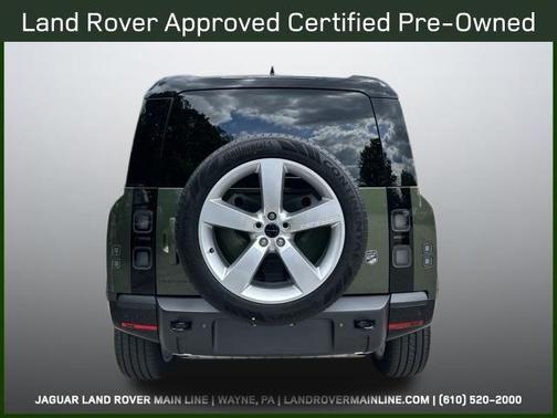 Woolstone Green 2026 Land Rover Defender 110 X-Dynamic SE