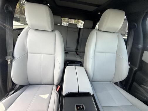 2026 Land Rover Range Rover Velar P250 S