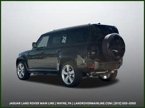 Santorini Black 2026 Land Rover Defender P400 X-Dynamic SE