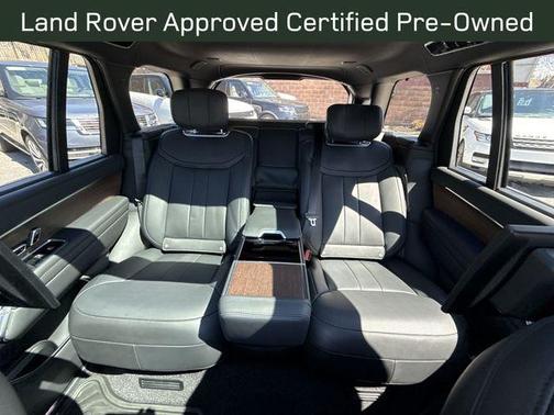 Santorini Black 2025 Land Rover Range Rover AUTOBIOGRAPHY