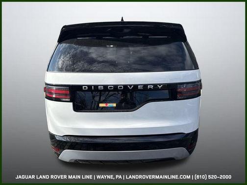 2026 Land Rover Discovery Tempest Edition