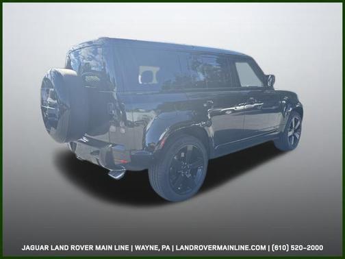 2026 Land Rover Defender 110 V8