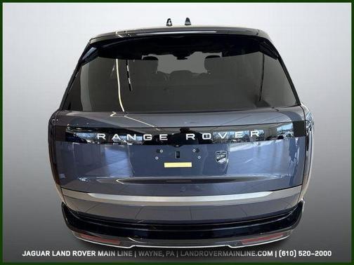 Varesine Blue 2026 Land Rover Range Rover P400 SE