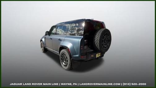 2026 Land Rover Defender 110 V8