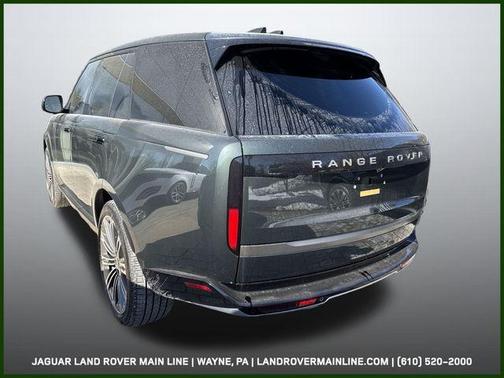 2026 Land Rover Range Rover P530 SE
