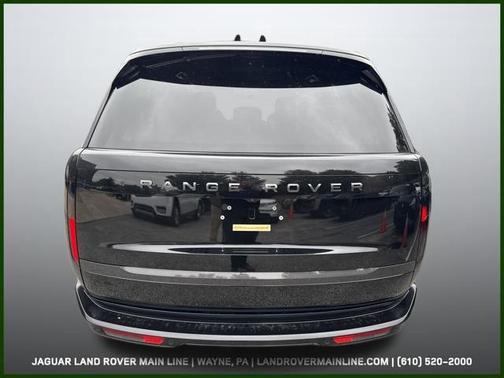 2025 Land Rover Range Rover P400 SE 7 Seat