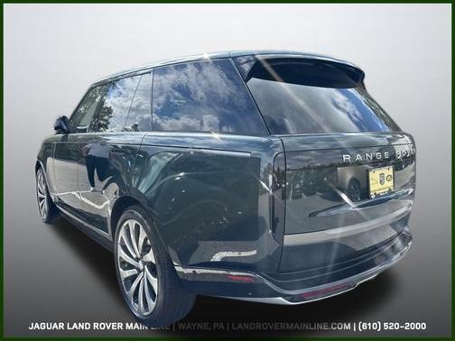 2025 Land Rover Range Rover P530 SE