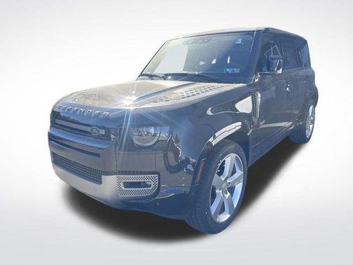 2025 Land Rover Defender X-Dynamic SE