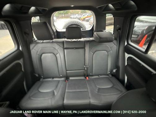2024 Land Rover Defender 110 P400 S