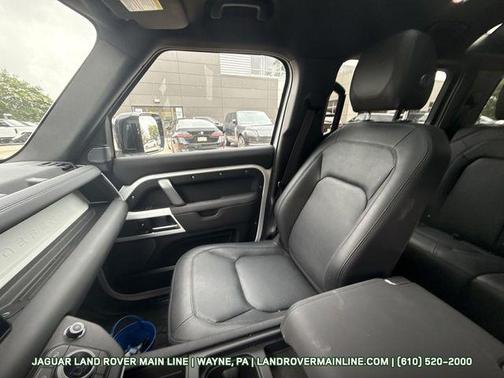 2024 Land Rover Defender 110 P400 S