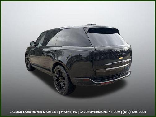 2026 Land Rover Range Rover SE
