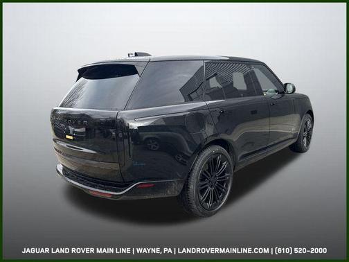 2026 Land Rover Range Rover SE