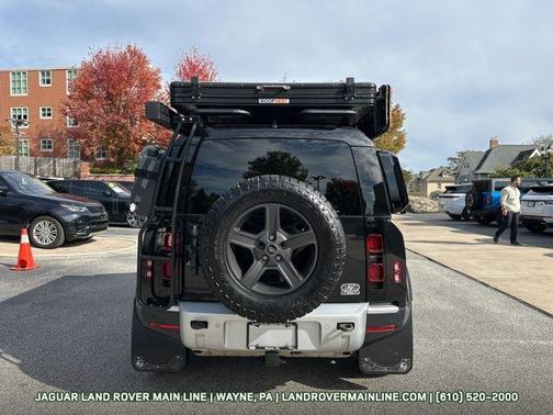 2023 Land Rover Defender 110 S