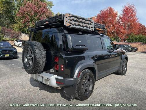 2023 Land Rover Defender 110 S