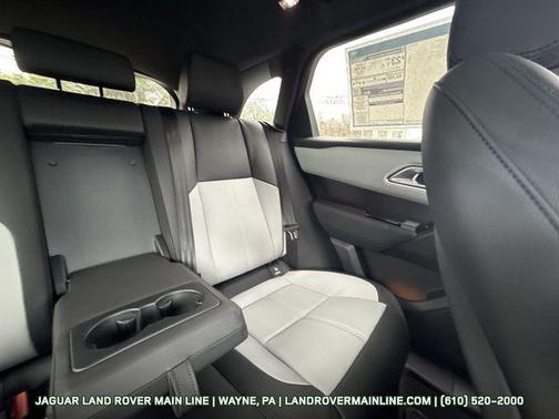 2026 Land Rover Range Rover Velar P250 SE R-Dynamic
