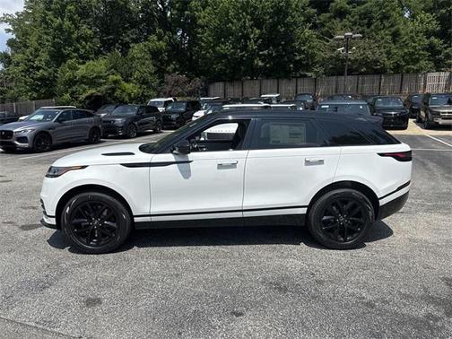 2026 Land Rover Range Rover Velar P250 SE R-Dynamic