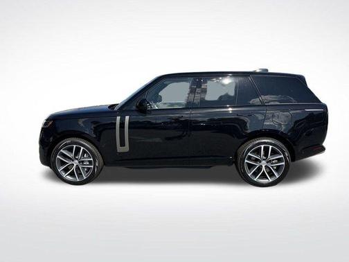 2025 Land Rover Range Rover P550e SE