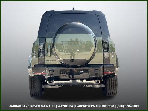 Woolstone Green 2026 Land Rover Defender P400 X-Dynamic SE