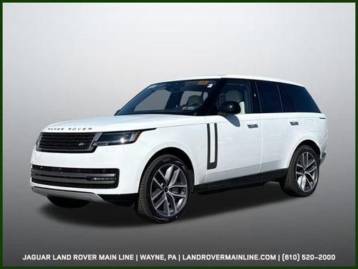 Fuji White 2026 Land Rover Range Rover P550e SE