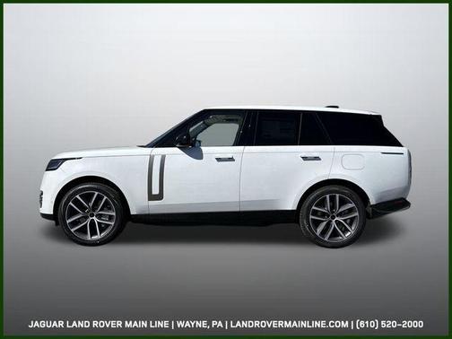 Fuji White 2026 Land Rover Range Rover P550e SE