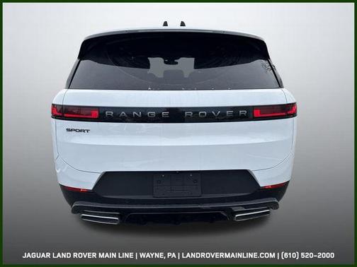 2026 Land Rover Range Rover Sport SE