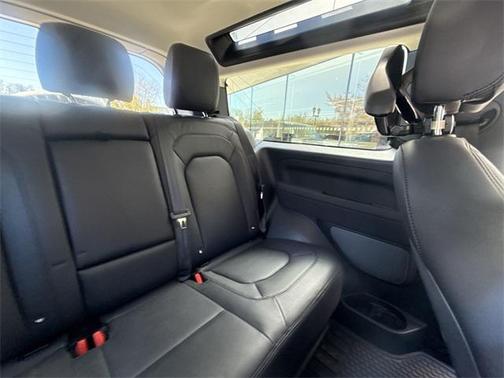 2023 Land Rover Defender 90 S