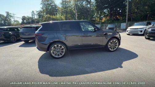 2025 Land Rover Range Rover Sport SE