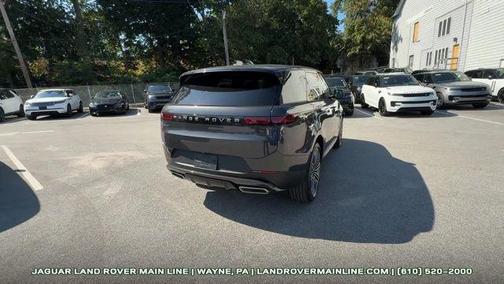 2025 Land Rover Range Rover Sport SE