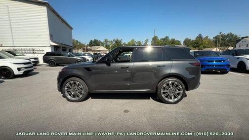 2025 Land Rover Range Rover Sport SE