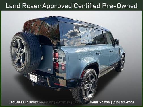 2023 Land Rover Defender 110 X-Dynamic SE