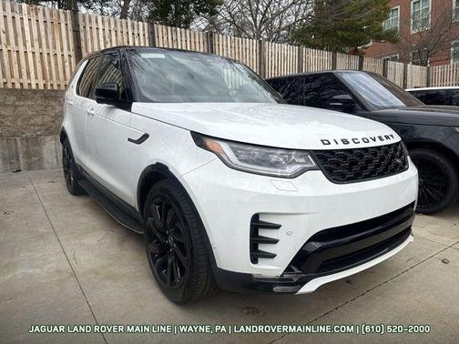 2025 Land Rover Discovery P300 Dynamic SE
