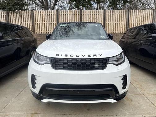 2025 Land Rover Discovery P300 Dynamic SE